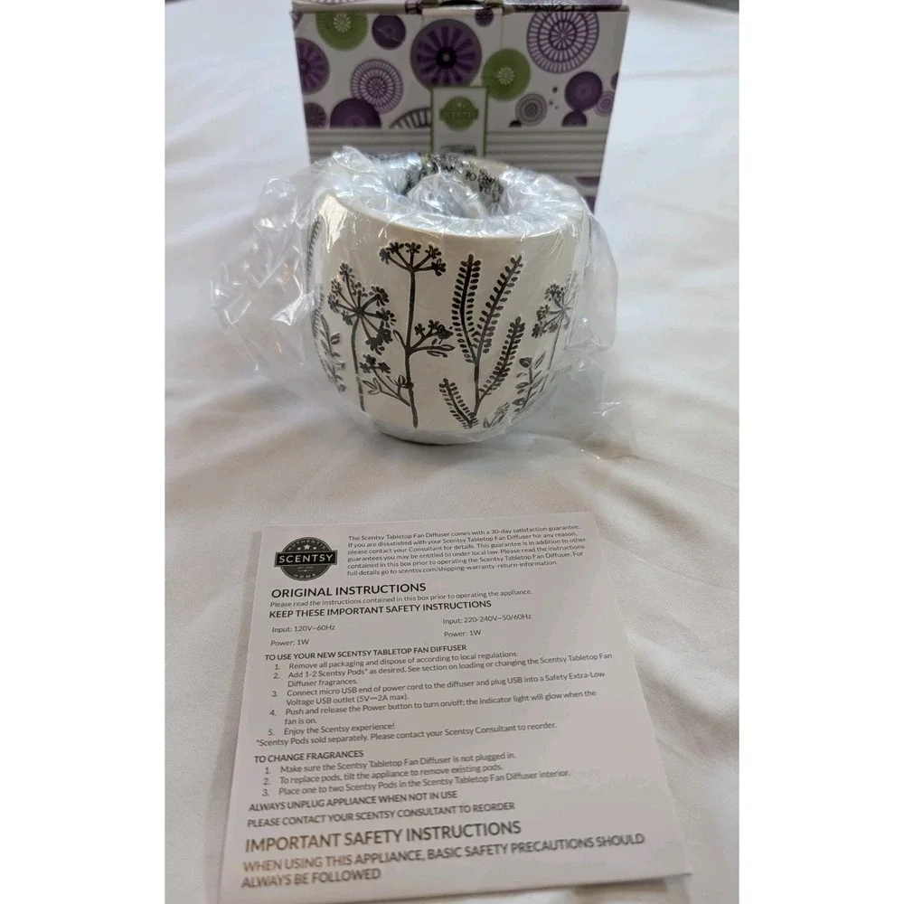 Scentsy Dandelion Daze Tabletop Fan Diffuser New Open‎ Box